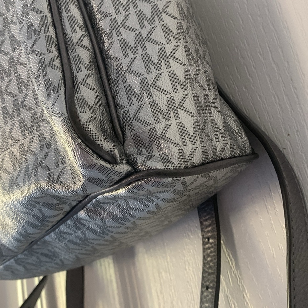 Michael Kors Silver shimmer Monogram Backpack shiny zipper leather compartments - Picture 8 of 16